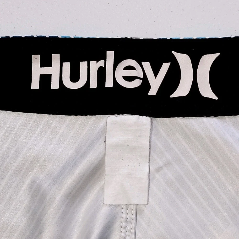 Hurley Board Shorts 32